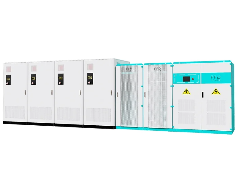 FFD Power Microgrid-Energiespeichersystem mit mehreren Batterieschränken der Galaxy-Serie und einer zentralisierten Steuereinheit.